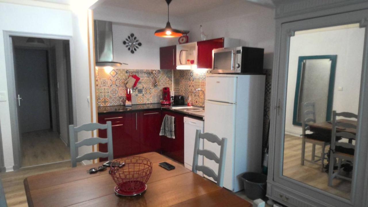 Refurbished Apartment 4 People 300M From The Sea Сен Мари де ла Мер Екстериор снимка